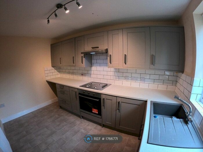 3 Bedroom Terraced House To Rent In Weatherby Road, Norwich, NR5