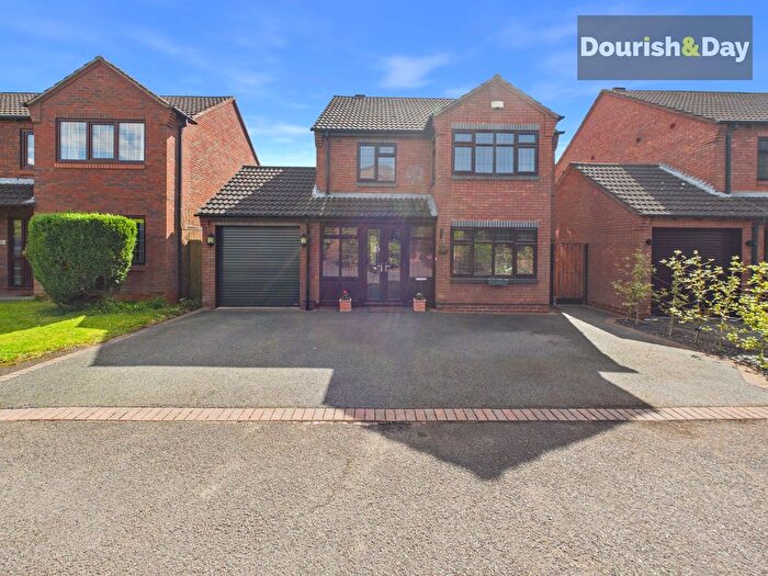 4 Bedroom Detached House For Sale In Birchcroft, Coven, WV9