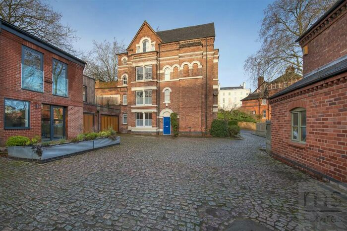 2 Bedroom Duplex To Rent In Albury Square, The Park, Nottingham, NG7