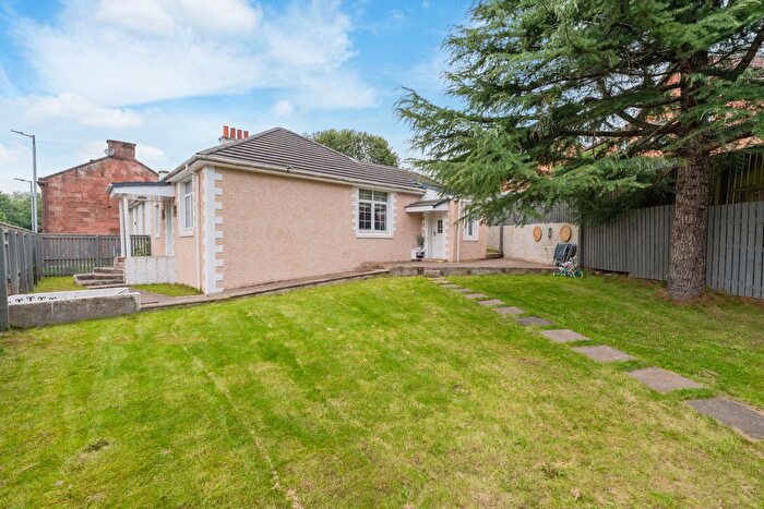 3 Bedroom Semi-Detached House For Sale In Hamilton Road, Uddingston, G71