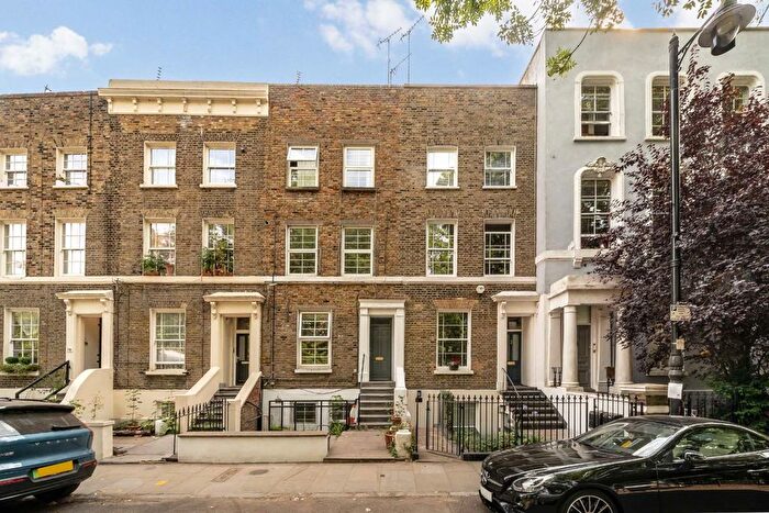 2 Bedroom Flat To Rent In Cadogan Terrace, Victoria Park, E9