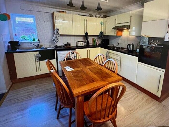 6 Bedroom House To Rent In Cedarview, Canterbury, CT2
