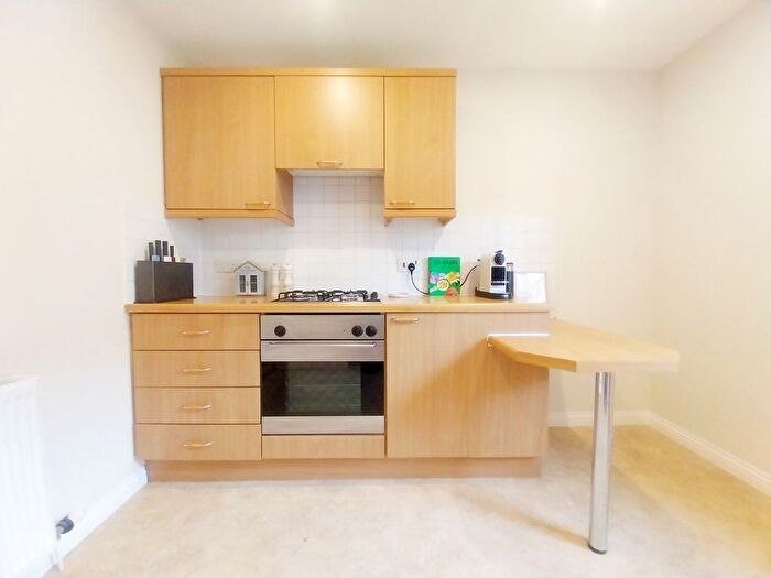 2 Bedroom Flat To Rent In Huntingdon Place, Edinburgh, EH7