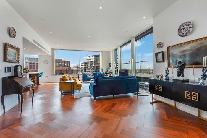 3 Bedroom Terraced House To Rent In Ambassador Building, Embassy Gardens, London, SW11