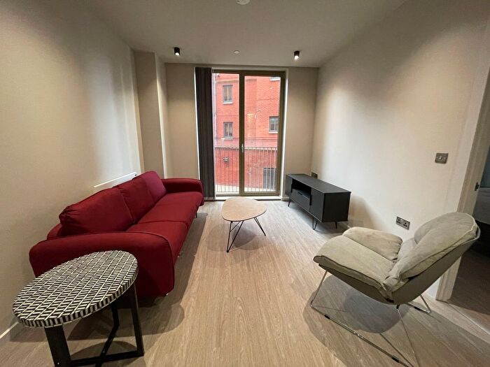2 Bedroom Flat For Sale In Hulme Road, Manchester, M15