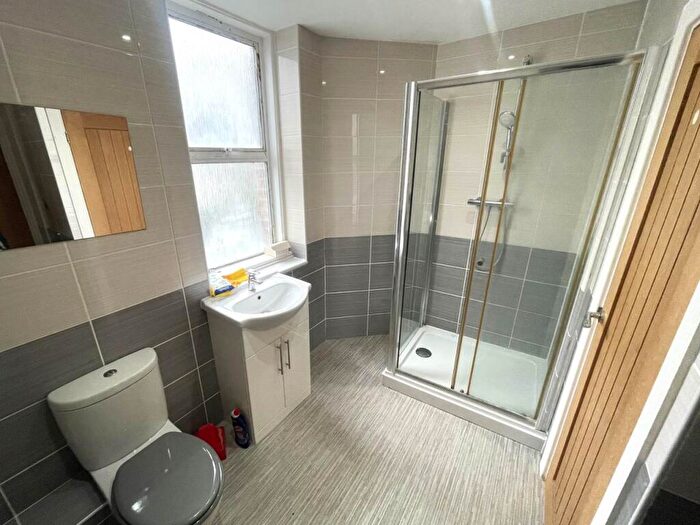 1 Bedroom Flat To Rent In St Aubyns Road, Eastbourne, BN22