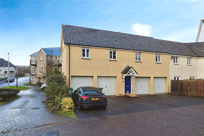 2 Bedroom Flat For Sale In Watkins Way, Bideford, Devon, EX39