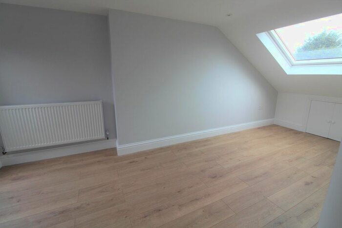 4 Bedroom Property To Rent In Bertram Road, Enfield, EN1
