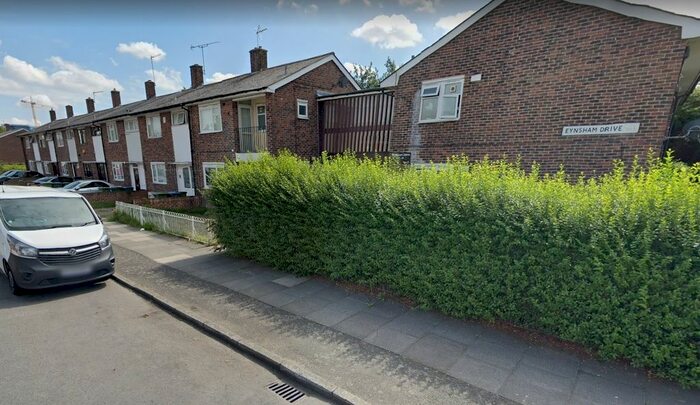 2 Bedroom Flat To Rent In Eynsham Drive, London, SE2