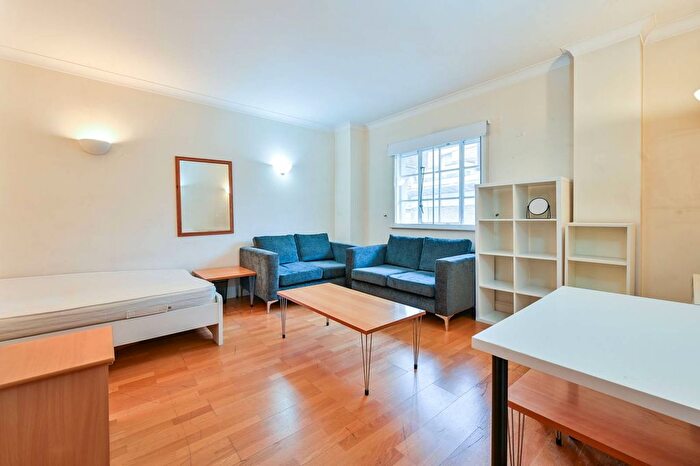 2 Bedroom Flat For Sale In Belvedere Road, South Bank, London, SE1