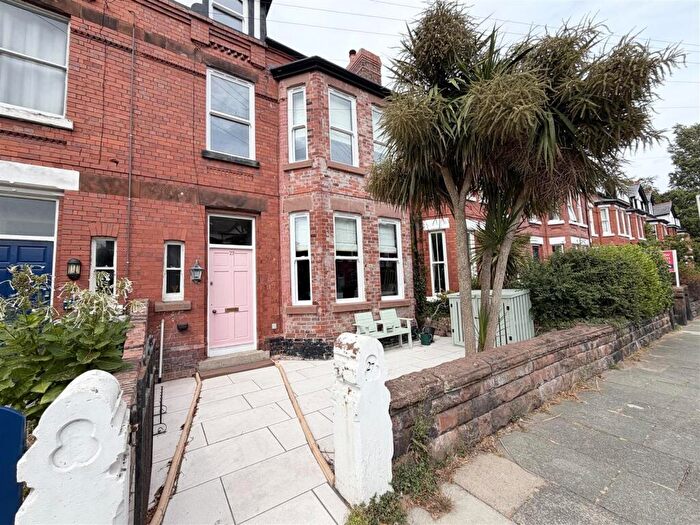 7 Bedroom Property For Sale In Dunraven Road, West Kirby, Wirral, CH48