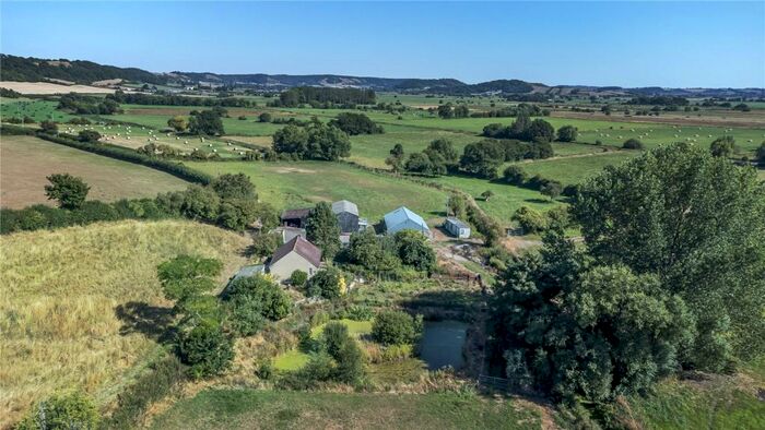 2 Bedroom Detached House For Sale In Sutton Lane, Walton, Street, Somerset, BA16