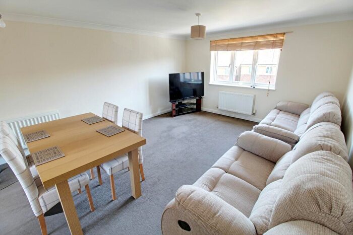 2 Bedroom Flat To Rent In Osier Avenue, Hampton Centre, Peterborough, PE7