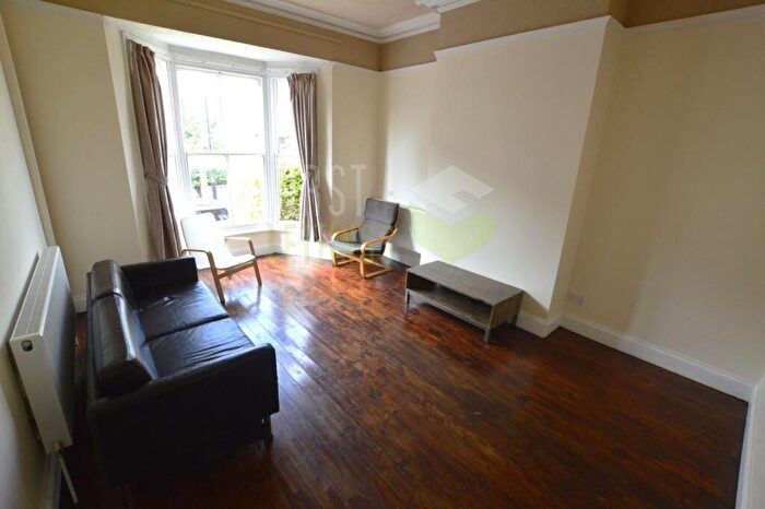 5 Bedroom Terraced House To Rent In Seymour Street, Highfields, LE2