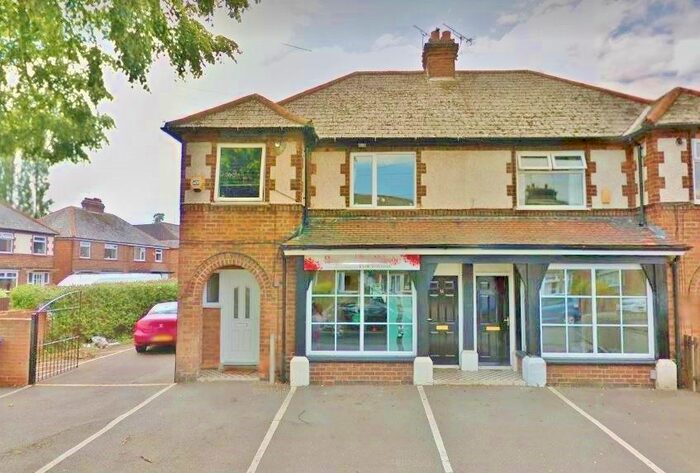 1 Bedroom Flat To Rent In Brockley Road, West Bridgford, Nottingham, Nottinghamshire, NG2