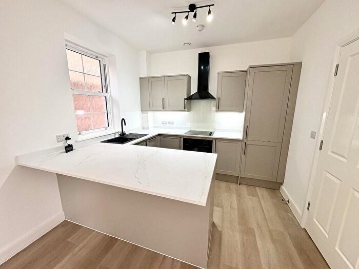 2 Bedroom Flat To Rent In Ivanhoe Road, Liverpool, Merseyside, L17
