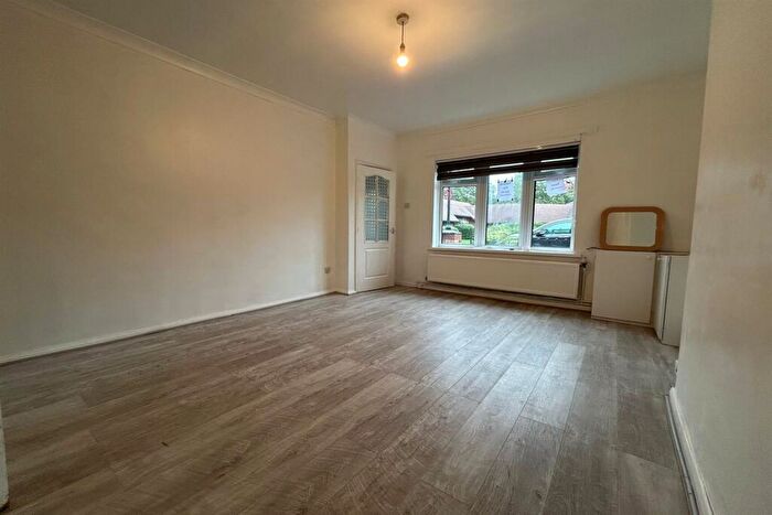 3 Bedroom Terraced House To Rent In The Avenue Bentley New Village, Doncaster, DN5