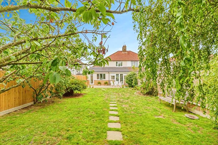 4 Bedroom Semi-Detached House For Sale In Barons Way, Reigate, RH2