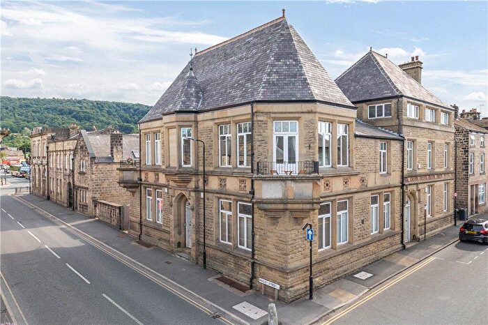 3 Bedroom Terraced House For Sale In Wesley Street, Otley, LS21