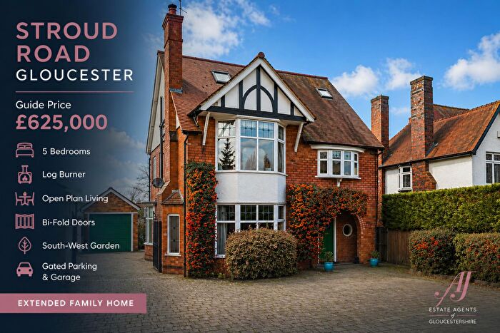5 Bedroom Detached House For Sale In Stroud Road, Tuffley, Gloucester, GL4