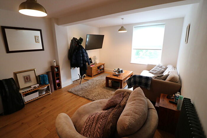 2 Bedroom Apartment To Rent In Apartment The Academy, - George Street, HU1