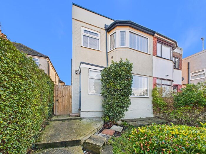 3 Bedroom Semi Detached House For Sale In Shottendane Road, Margate, CT9