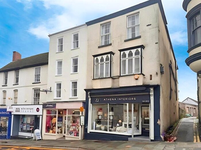 1 Bedroom Flat To Rent In High Street, Chepstow, NP16