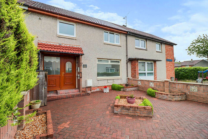 3 Bedroom House To Rent In Forth Court, Glenrothes, Fife, KY6