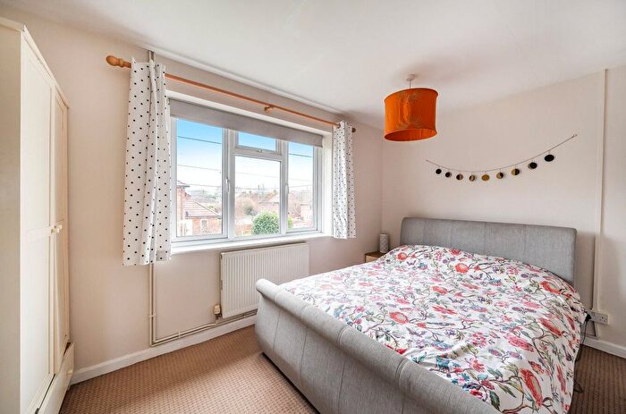 2 Bedroom Flat For Sale In Mundays Mead, Wincanton, Somerset, BA9