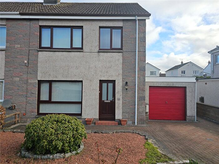 3 Bedroom Semi-Detached House To Rent In Hillview Avenue, Dumfries, Dumfries And Galloway, DG1