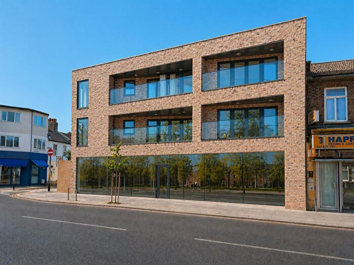 Studio To Rent In Northfield Avenue, London, W13