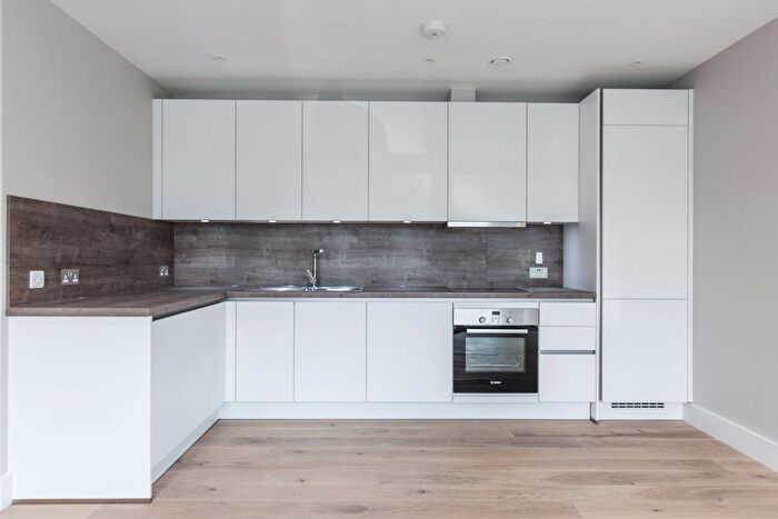 1 Bedroom Flat To Rent In Station Road, Sidcup, DA15