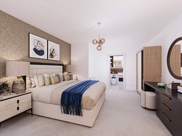 1 Bedroom Flat For Sale In Ridgeway Views, Mill Hill, NW7