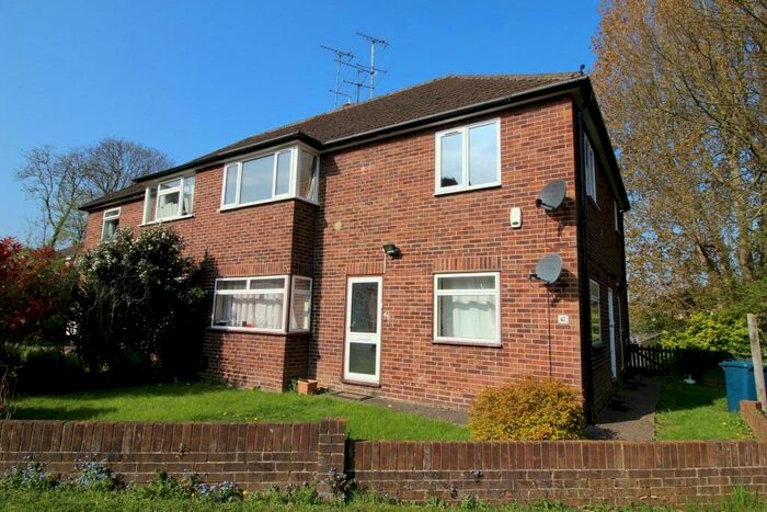 2 Bedroom Maisonette To Rent In Ranmoor Close, Harrow, HA1