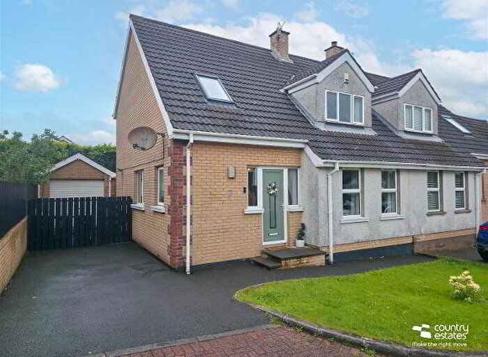4 Bedroom Semi-detached Chalets For Sale In Sharonmore Green, Newtownabbey, BT36
