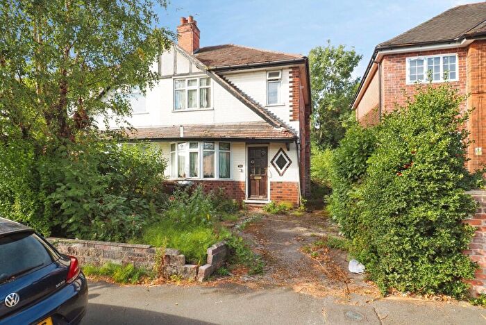 3 Bedroom Semi-Detached House For Sale In Trowell Avenue, Wollaton, Nottingham, NG8