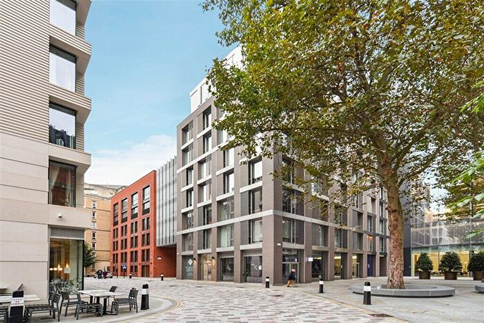 1 Bedroom Flat For Sale In Vicary House, Barts Square, London, Bartholomew Close, EC1A