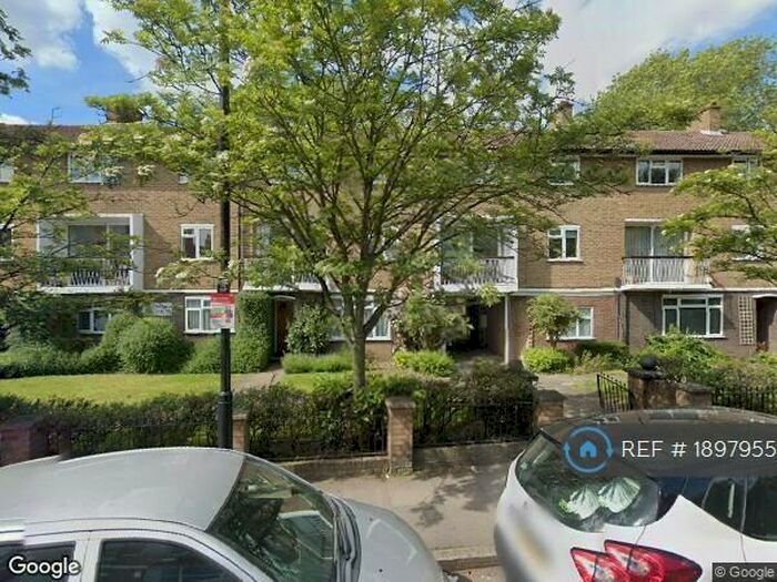 3 Bedroom Flat To Rent In Fortis Green, London, N2
