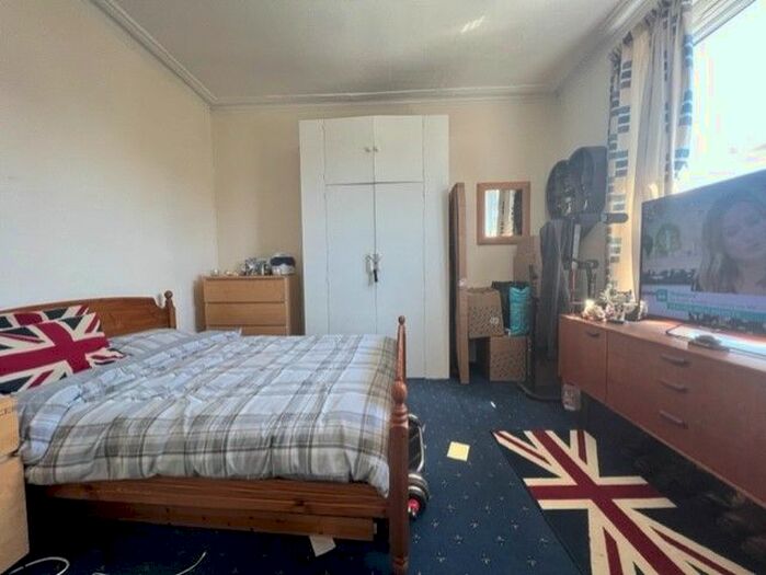 Studio To Rent In Hayne Road, Beckenham, BR3