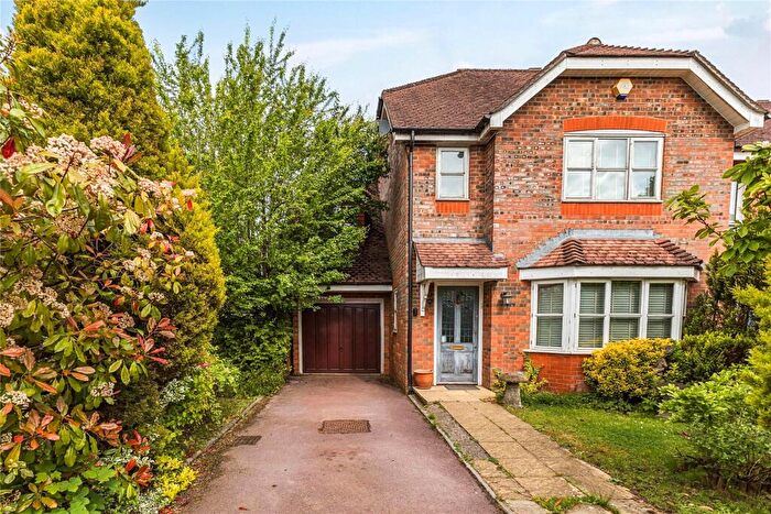4 Bedroom End Of Terrace House For Sale In Royal Huts Avenue, Hindhead, Surrey, GU26