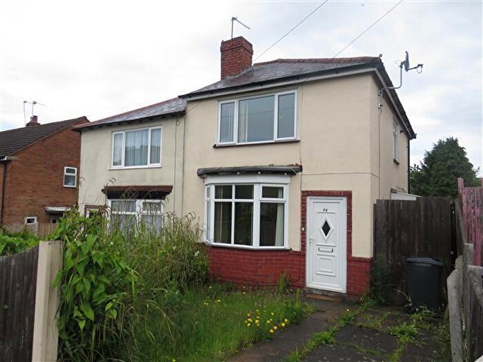 3 Bedroom House To Rent In Beecher Road, Halesowen, B63