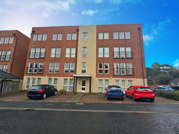 2 Bedroom Apartment For Sale In Glaisdale Court, Darlington, DL3