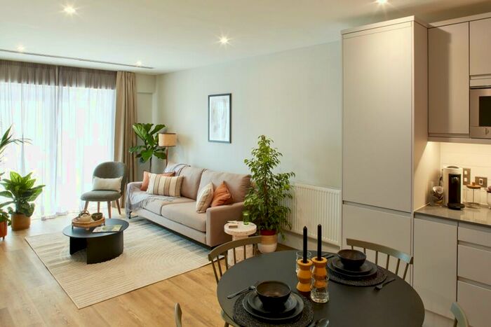 1 Bedroom Flat To Rent In The Lark, Nine Elms, SW11