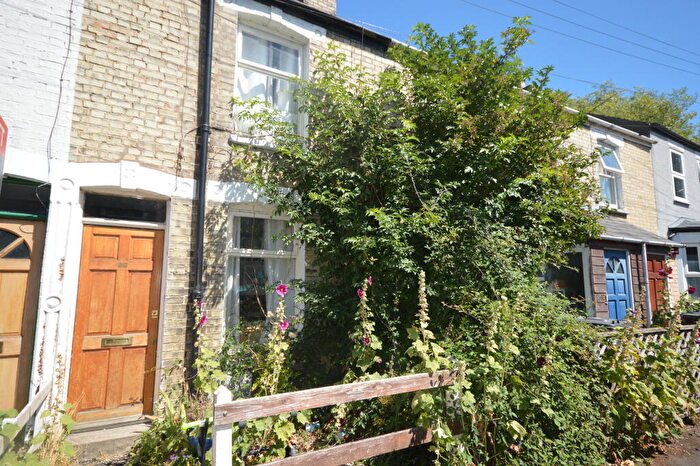2 Bedroom House To Rent In Brookfields, Cambridge, CB1