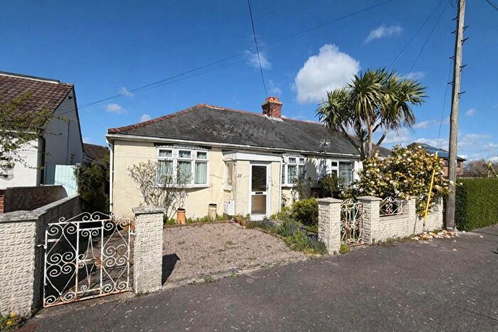 3 Bedroom Semi-Detached Bungalow For Sale In St. Marys Road, Stubbington, Fareham, PO14