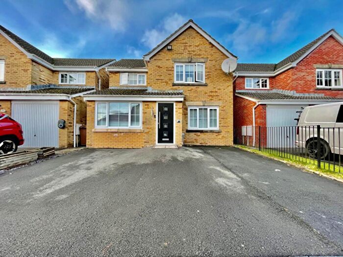 3 Bedroom Detached House For Sale In Coed Celynen Drive, Abercarn, Newport, NP11