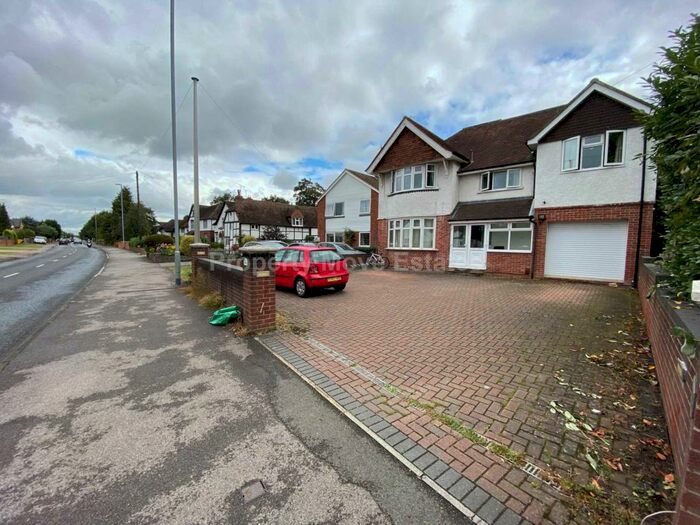 8 Bedroom Detached House To Rent In Church Road, Reading, RG6
