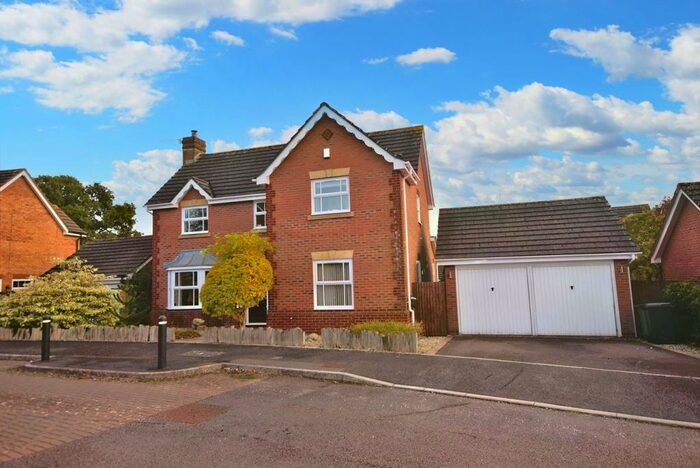 4 Bedroom Detached House For Sale In Vowles Close, Wraxall, Bristol, BS48