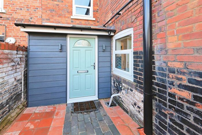 2 Bedroom End Of Terrace House For Sale In St. Georges Terrace, Kidderminster, DY10