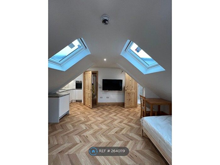 Studio To Rent In Walliscote Road, Weston-Super-Mare, BS23